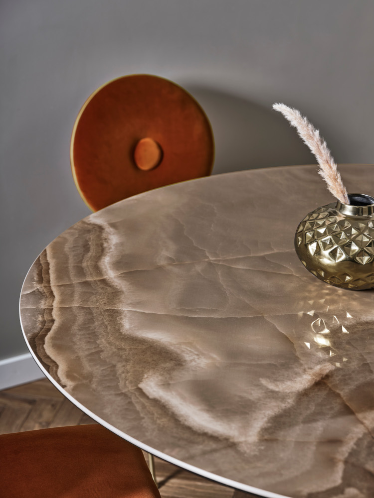 Barone table in SuperMarmo